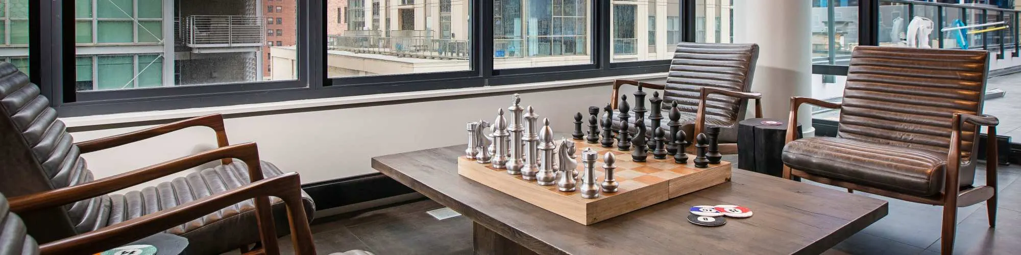 Virtual Tour | Exhibit On Superior in Chicago, Illinois